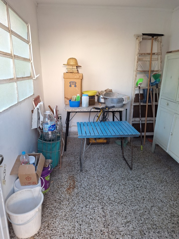 ADMINISTRACIONES Y MANDATOS - VENDE