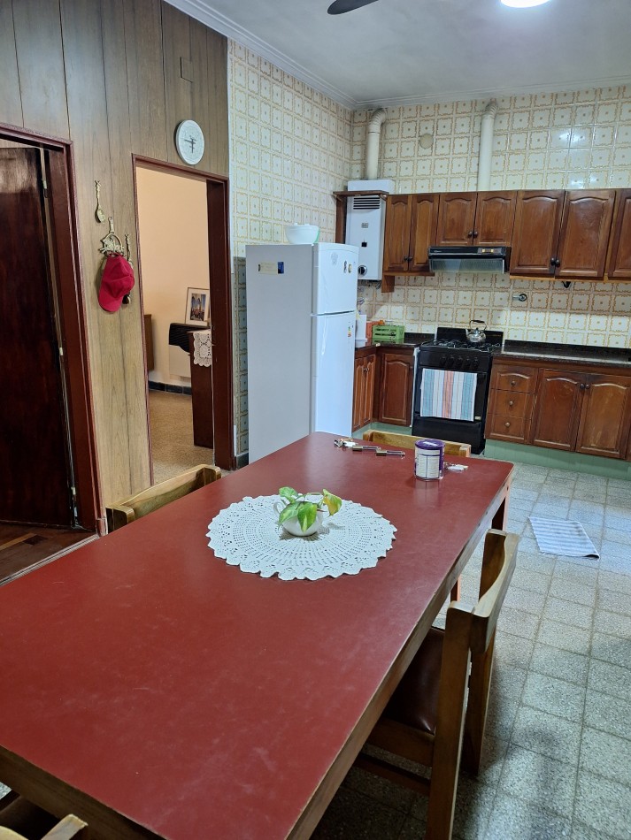 ADMINISTRACIONES Y MANDATOS - VENDE