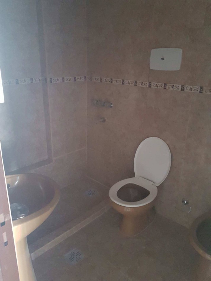 ADMINISTRACIONES Y MANDATOS - ALQUILA - 2 DORMIT