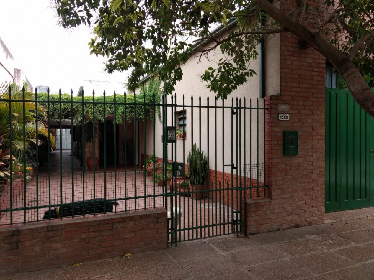 ADMINISTRACIONES Y MANDATOS - ALQUILA - CASA 2 DORMIT