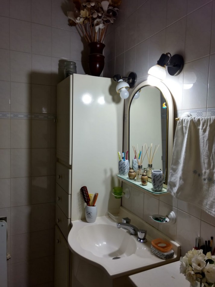 ADMINISTRACIONES Y MANDATOS - ALQUILA - CASA 2 DORMIT