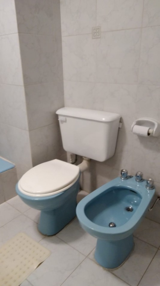 ADMINISTRACIONES Y MANDATOS - VENDE - 