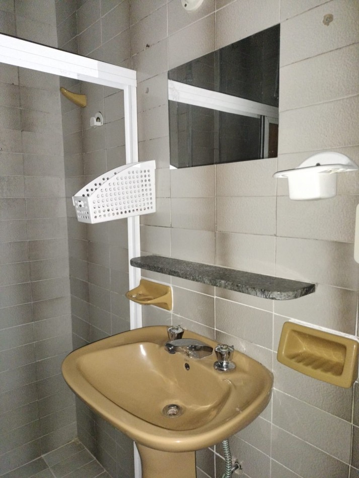 ADMINISTRACIONES Y MANDATOS - VENDE - 3 DORMIT