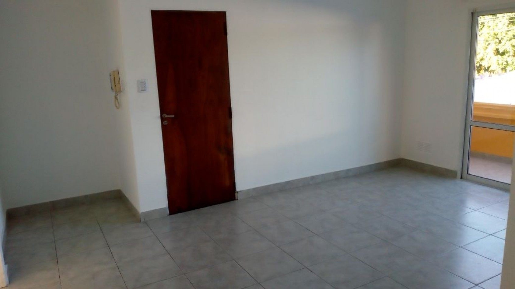 ADMINISTRACIONES Y MANDATOS - ALQUILA - 2 DORMIT