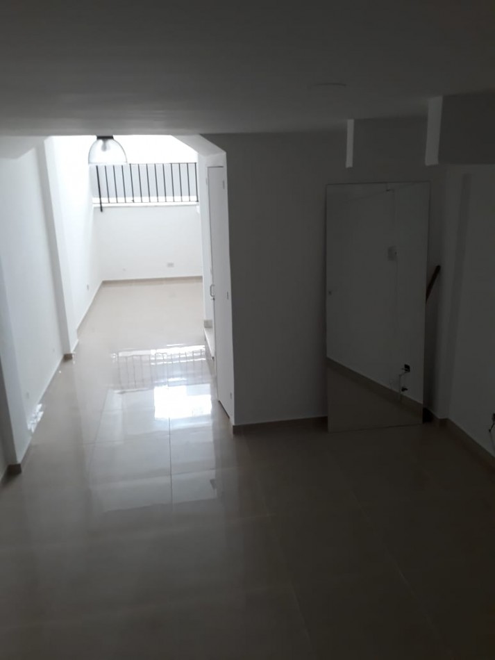 ADMINISTRACIONES Y MANDATOS - ALQUILA - LOCAL 