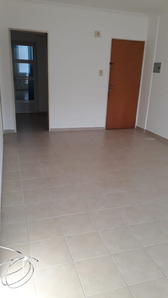 ADMINISTRACIONES Y MANDATOS - ALQUILA