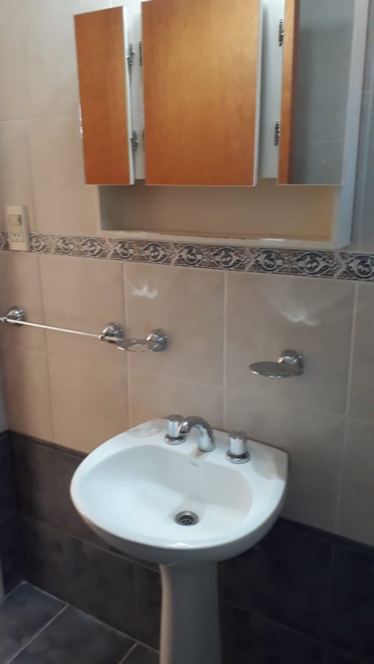 ADMINISTRACIONES Y MANDATOS - ALQUILA