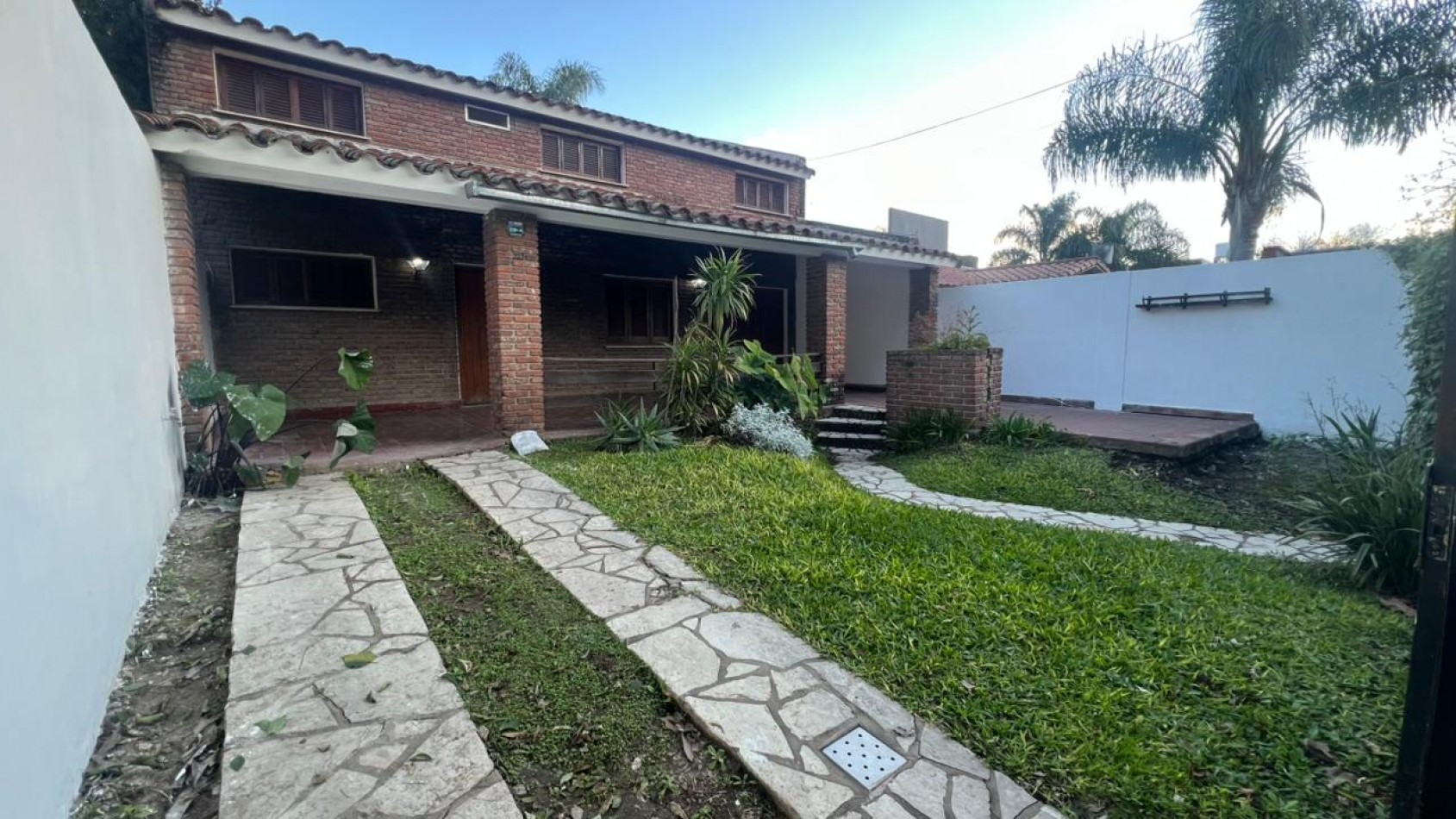 ADMINISTRACIONES Y MANDATOS - VENDE