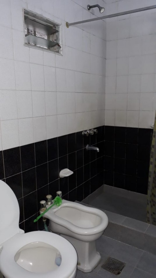 ADMINISTRACIONES Y MANDATOS - ALQUILA - INTERNO - 2 DORMIT