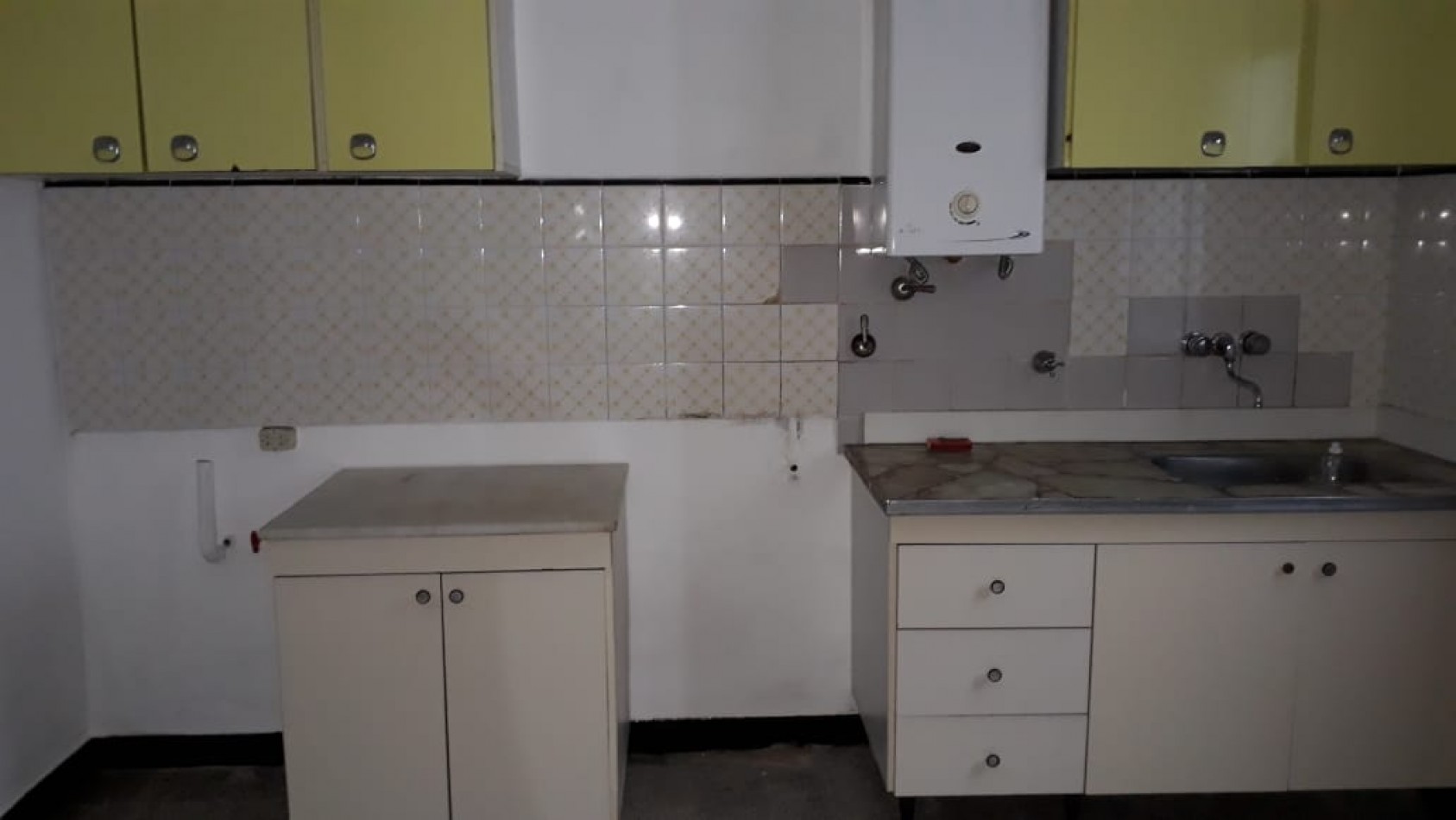 ADMINISTRACIONES Y MANDATOS - ALQUILA - INTERNO - 2 DORMIT