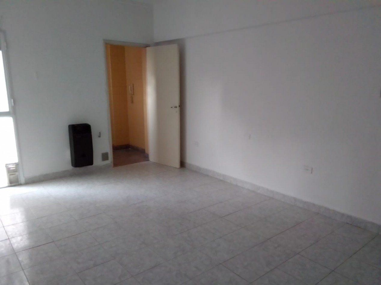 ADMINISTRACIONES Y MANDATOS - ALQUILA - 1 DORMIT