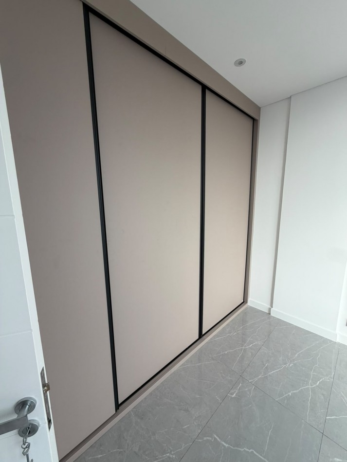 ADMINISTRACIONES Y MANDATOS - VENDE - PISO - 3 DORMITORIOS