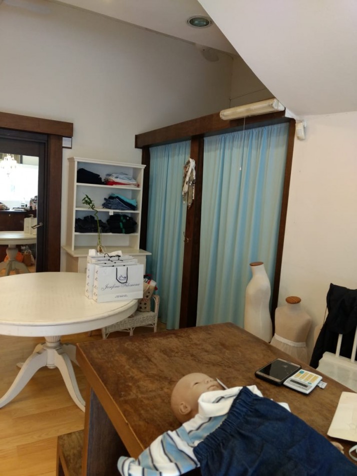 ADMINISTRACIONES Y MANDATOS - ALQUILA - LOCAL COMERCIAL 