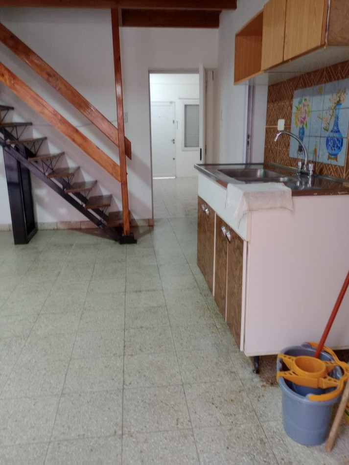 ADMINISTRACIONES Y MANDATOS - ALQUILA - 1 DORMIT